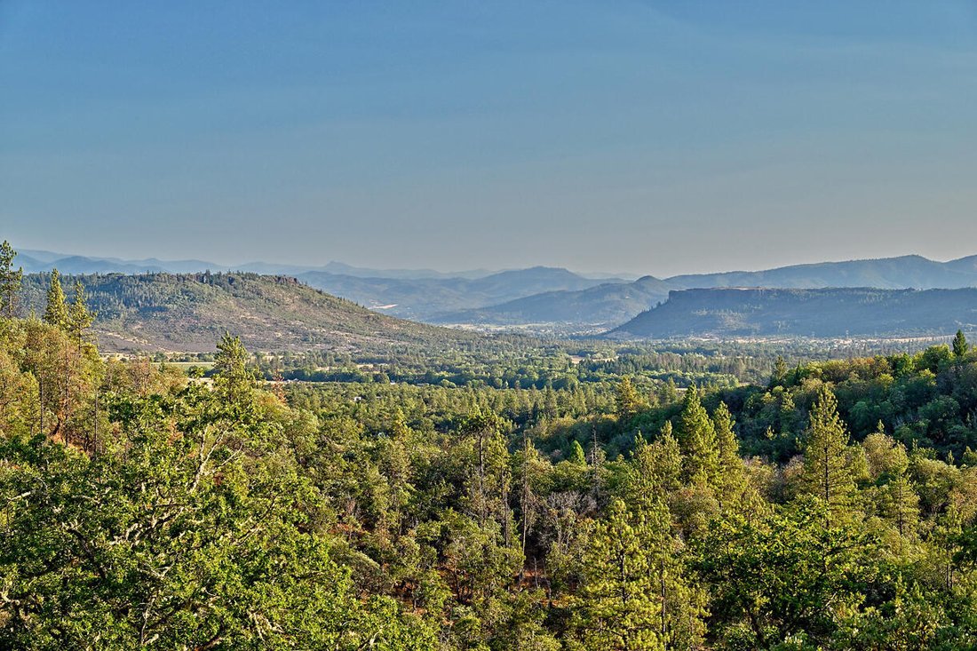 House in White City, Oregon, United States 3 - 17007050