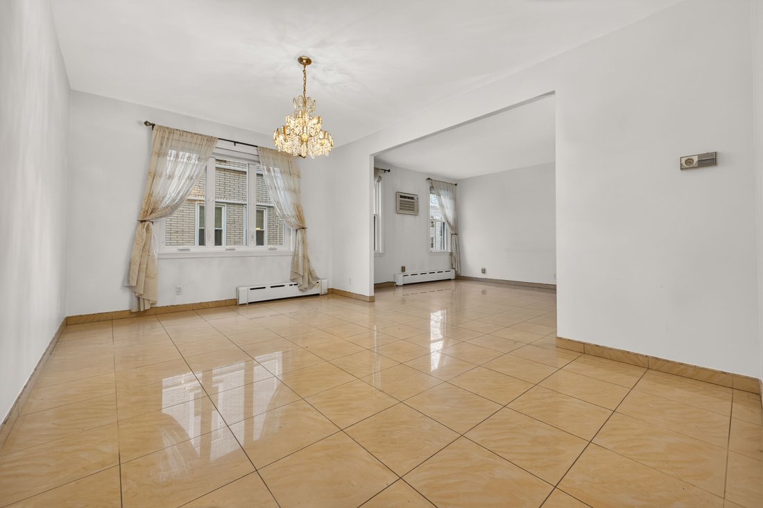 House in New York, New York, United States 2 - 17007294