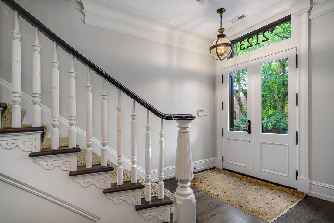 House in Chicago, Illinois, United States 3 - 17007857