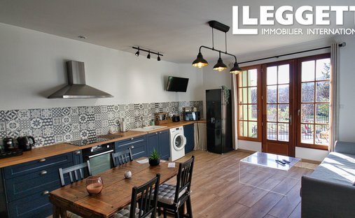 Beautiful 6 Bed/Bath Chateau With Separate Apartment Close To Lodeve. Currently Run As A Boutique B&