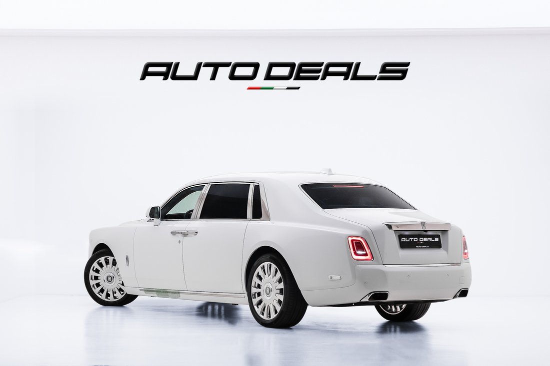 Sedan in Dubai, Dubai, United Arab Emirates 5 - 17008330