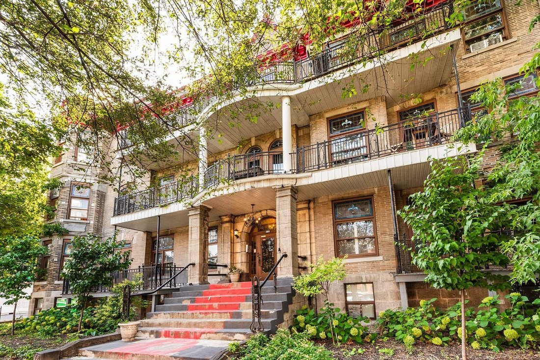 Condo in Montréal, Quebec, Canada 1 - 17008344