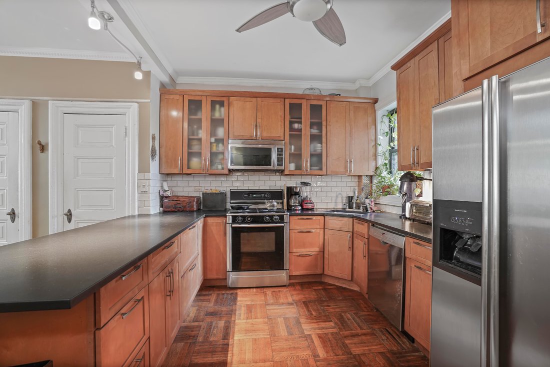 808 8th Ave. 3l, Brooklyn, Ny, 11215 In New York, New York, United ...