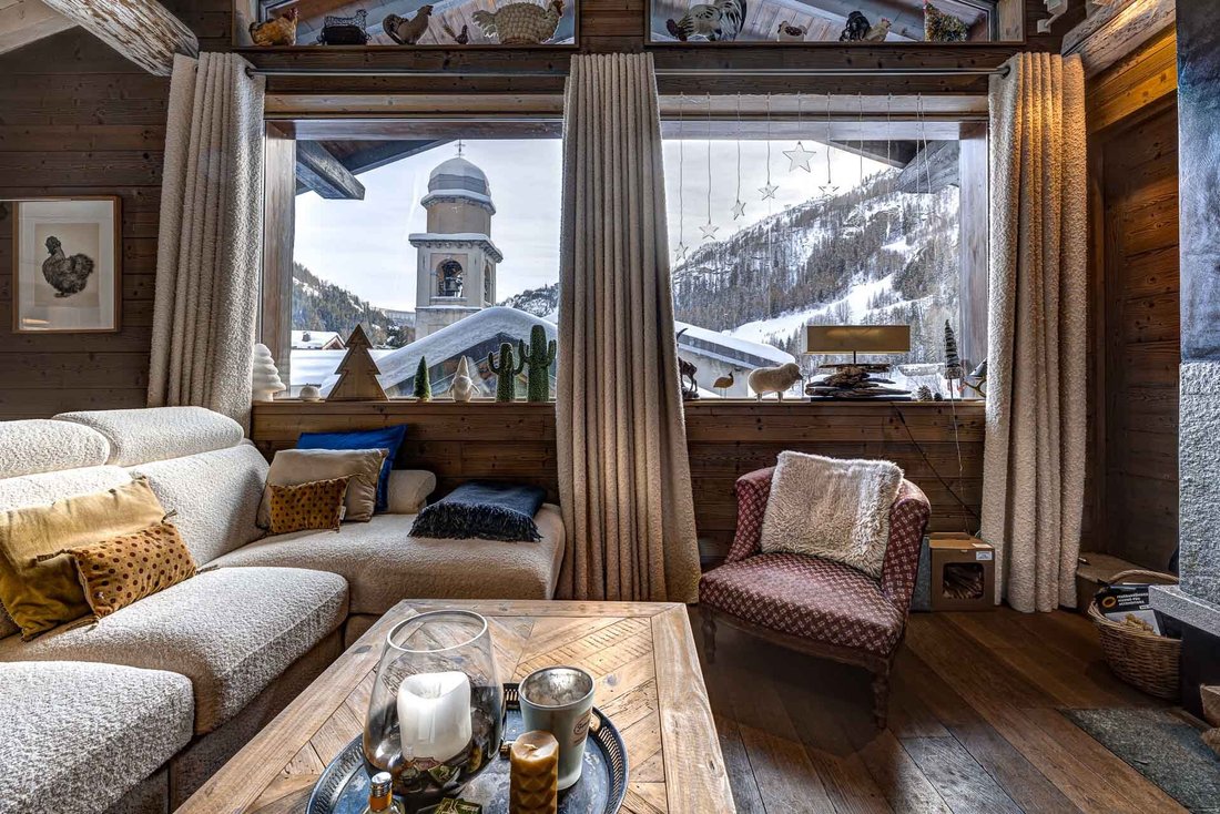 Chalet in Val-d'Isere, Auvergne-Rhône-Alpes, France 3 - 17008503
