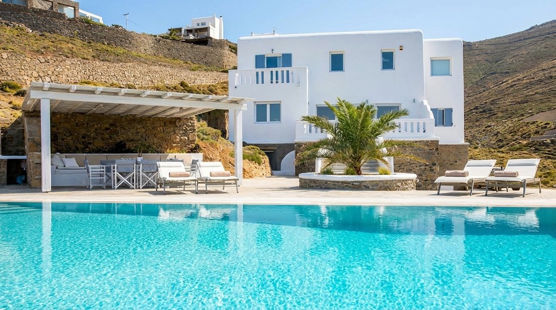 Villa in Mykonos, Aegean, Greece 2 - 17008476