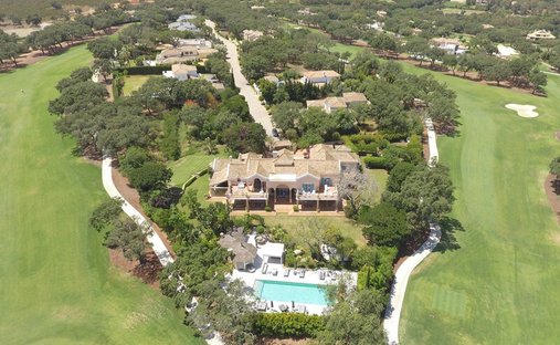 Villa in Sotogrande, San Roque, Andalusia 1