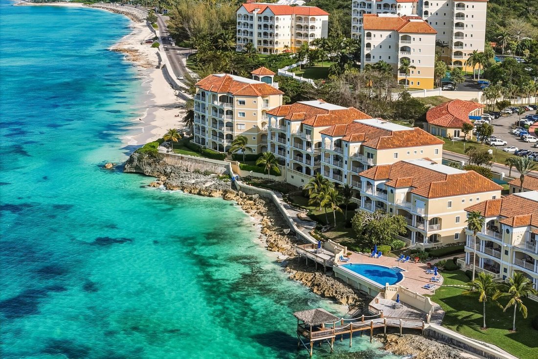 Condo in Nassau, New Providence, The Bahamas 2 - 17008416