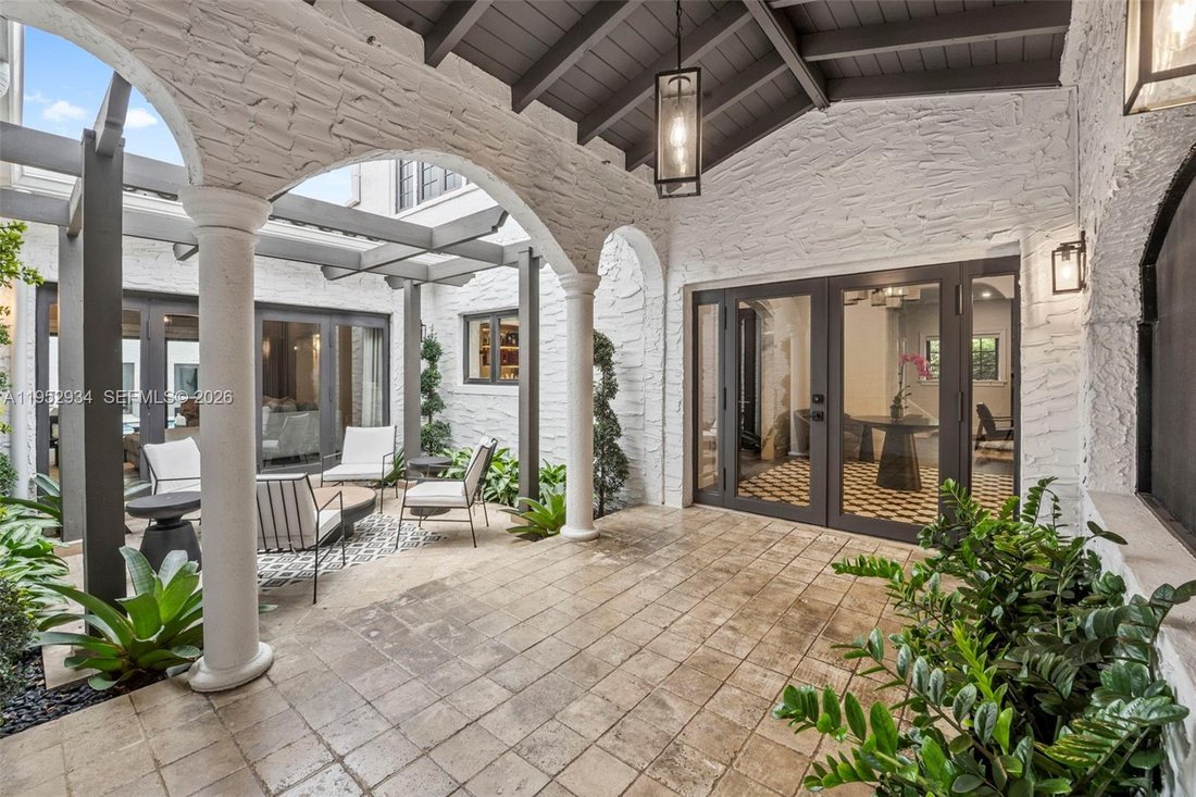 Haus in Coral Gables, Florida, Vereinigte Staaten 5 - 17008498