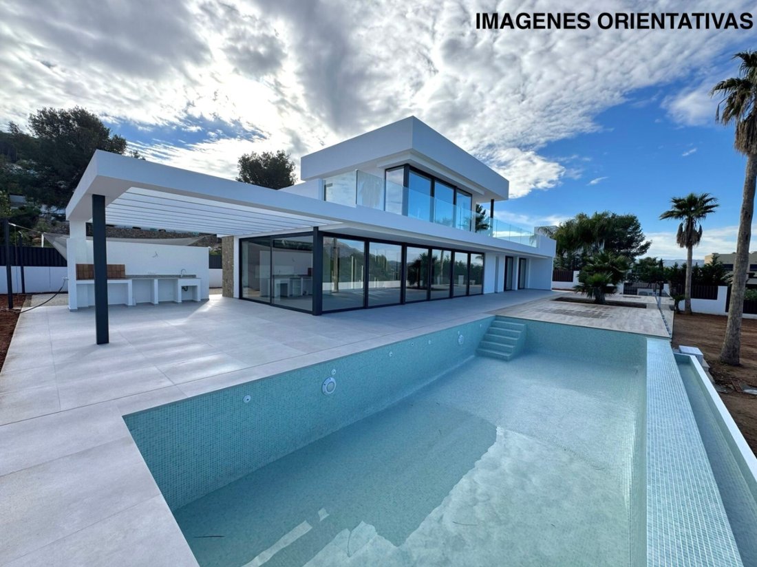 Villa in Xabia / Javea, Valencian Community, Spain 1 - 15803182