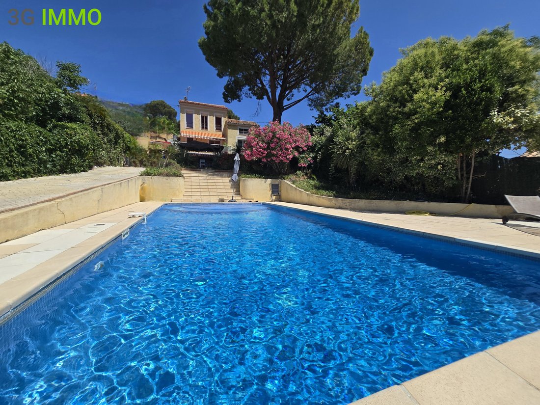 House in Sud, La Penne-sur-Huveaune, France 2 - 17012465