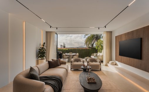 Townhouse en Nueva Andalucía, Marbella, España 1