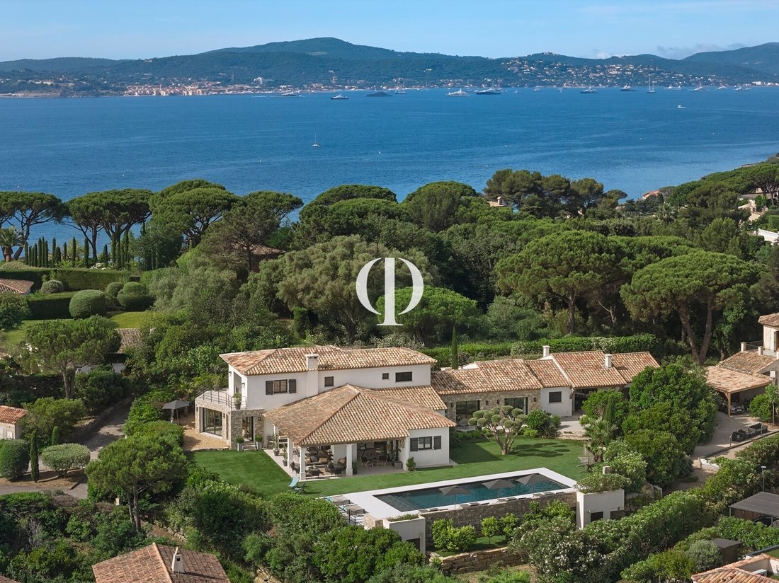 Villa in Nartelle-Noyer-Bellevue-bd des Sardinaux, Sainte-Maxime, France 1 - 17010608