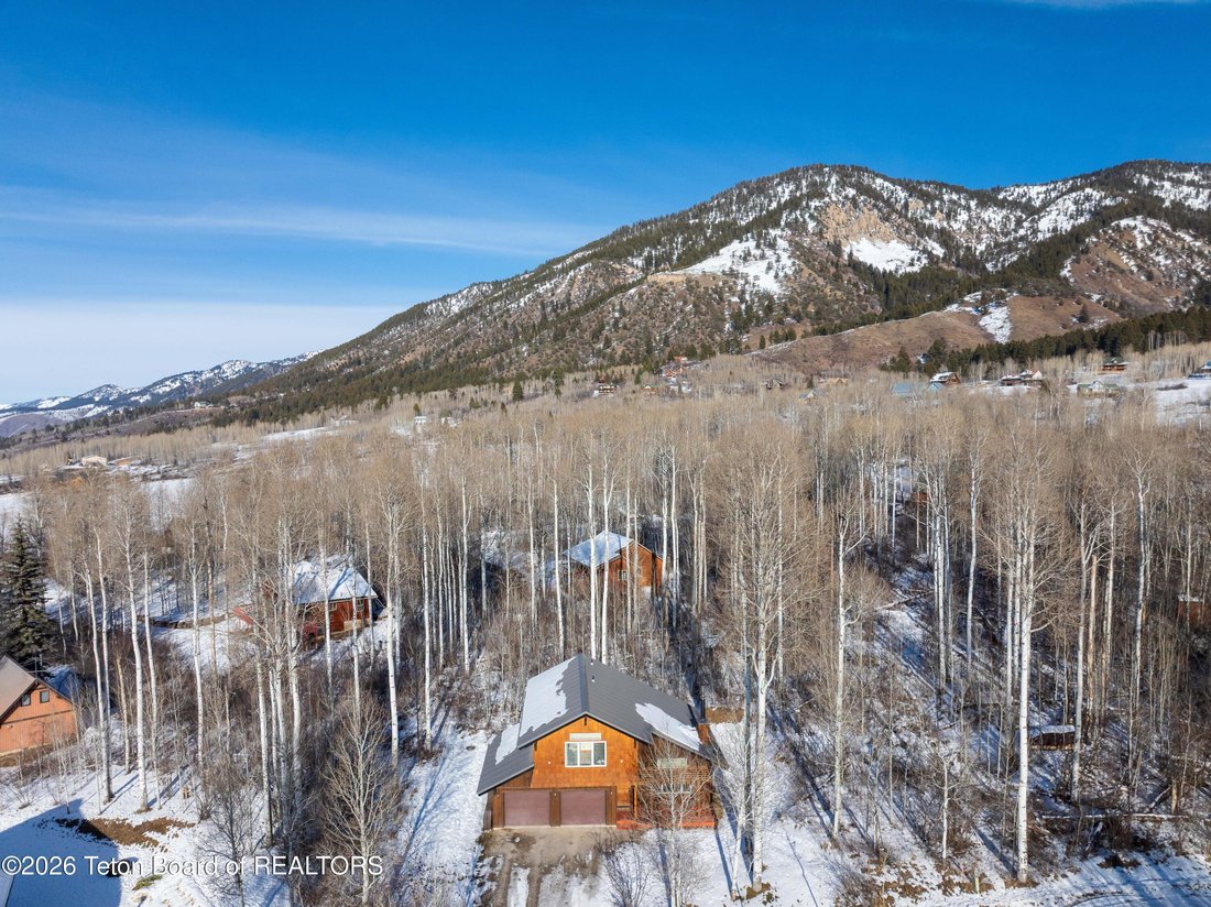 House in Thayne, Wyoming, United States 2 - 17015498