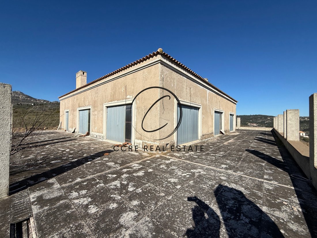 House in Oropos, Attica, Greece 3 - 17009863