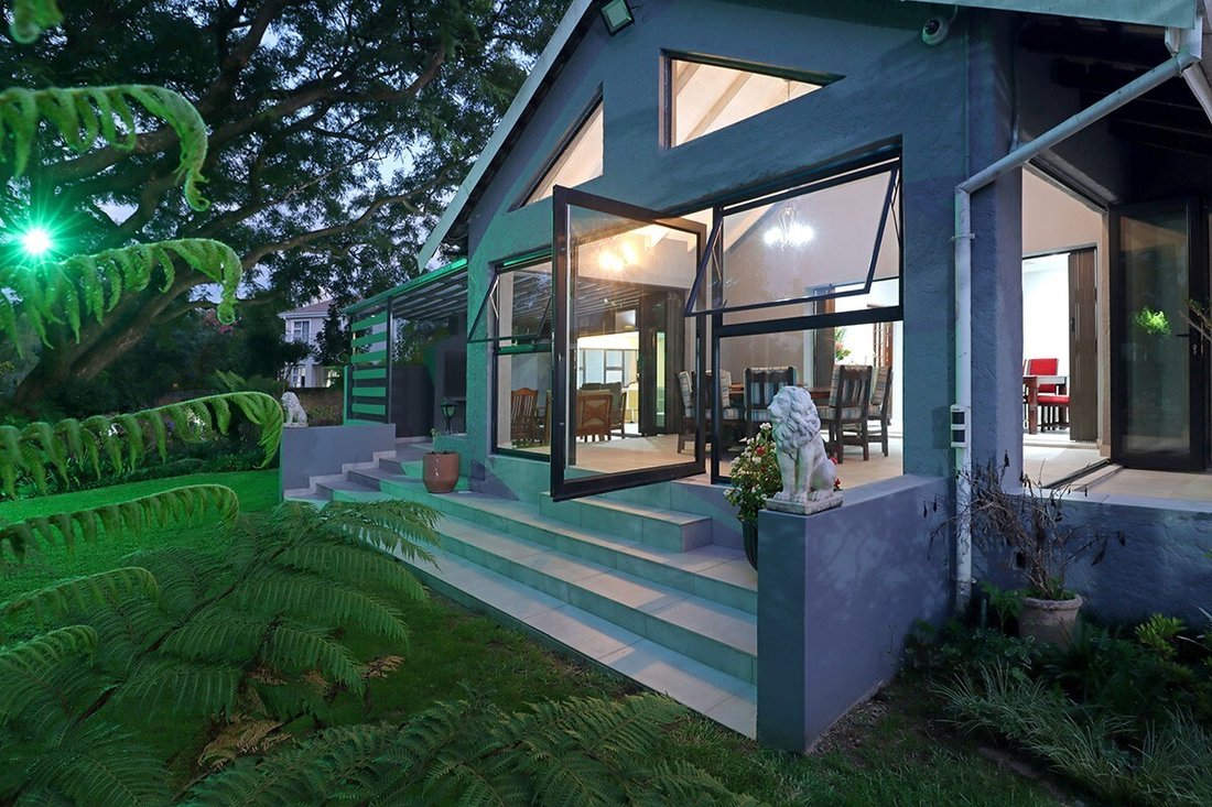 House in Bryanston, Gauteng, South Africa 1 - 17012061