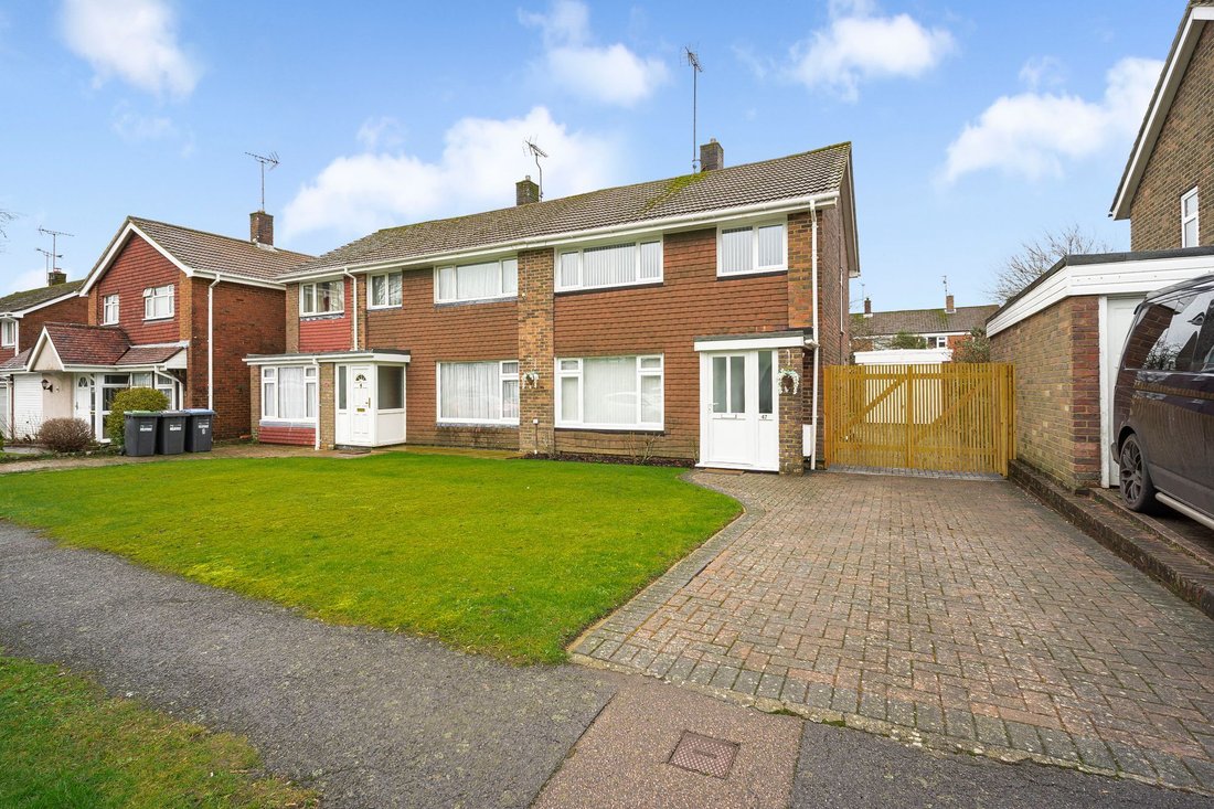 House in Burgess Hill, England 1 - 17015238