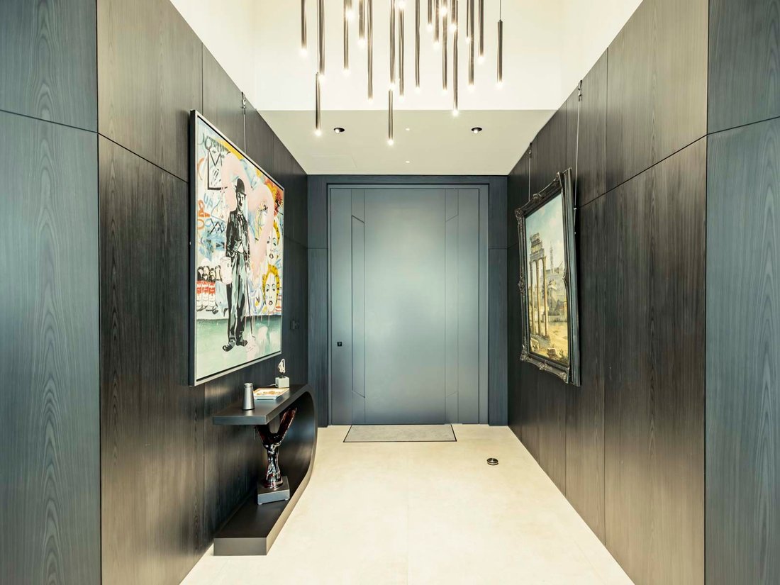 Villa in United Arab Emirates 5 - 17009877