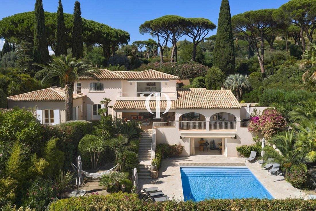 Villa in Nartelle-Noyer-Bellevue-bd des Sardinaux, Sainte-Maxime, France 1 - 17010495