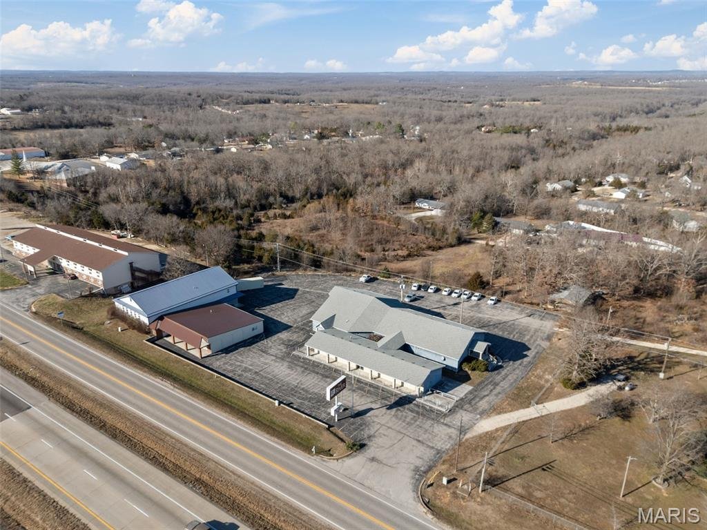 House in Waynesville, Missouri, United States 1 - 17014396