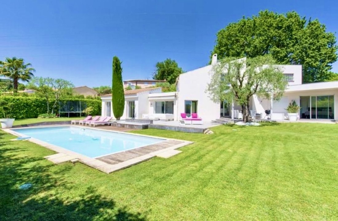 Villa in Mougins, Provence-Alpes-Côte d'Azur, France 5 - 17013187