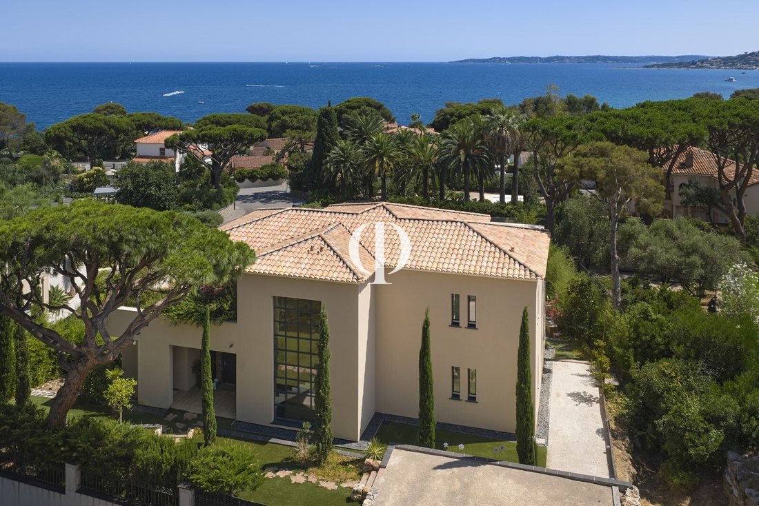 Villa in Nartelle-Noyer-Bellevue-bd des Sardinaux, Sainte-Maxime, France 2 - 17010598