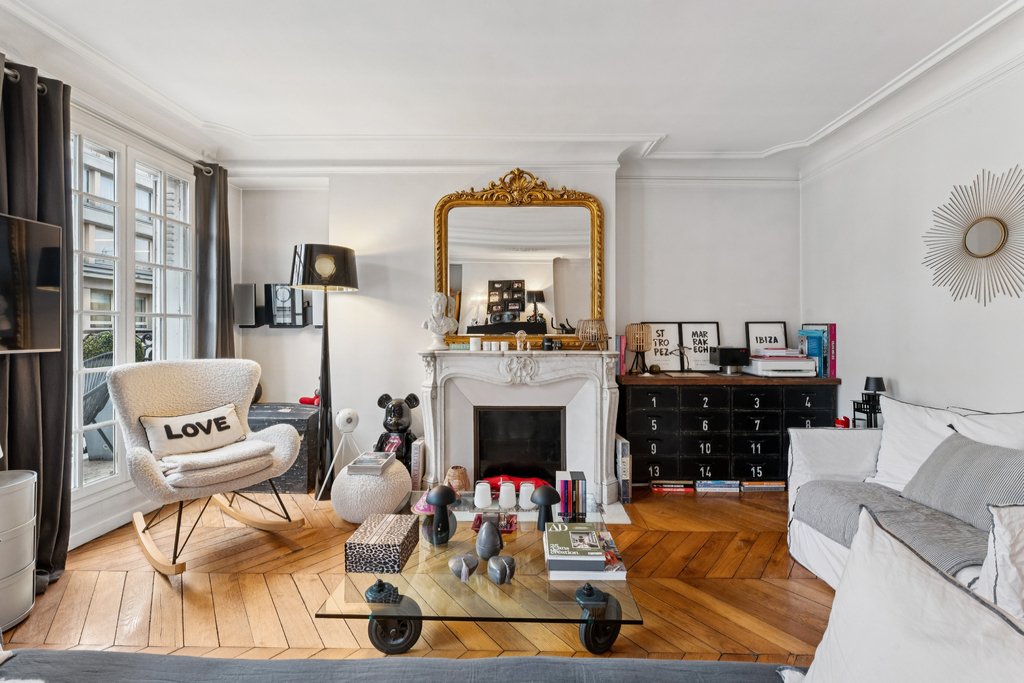 Wohnung in Saint Philippe du Roule, Paris 8e Arrondissement, Paris 4 - 17010385