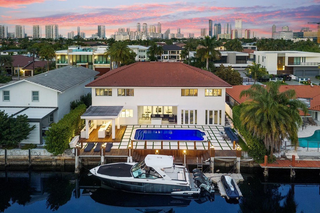House in Golden Beach, Florida, United States 1 - 17016209