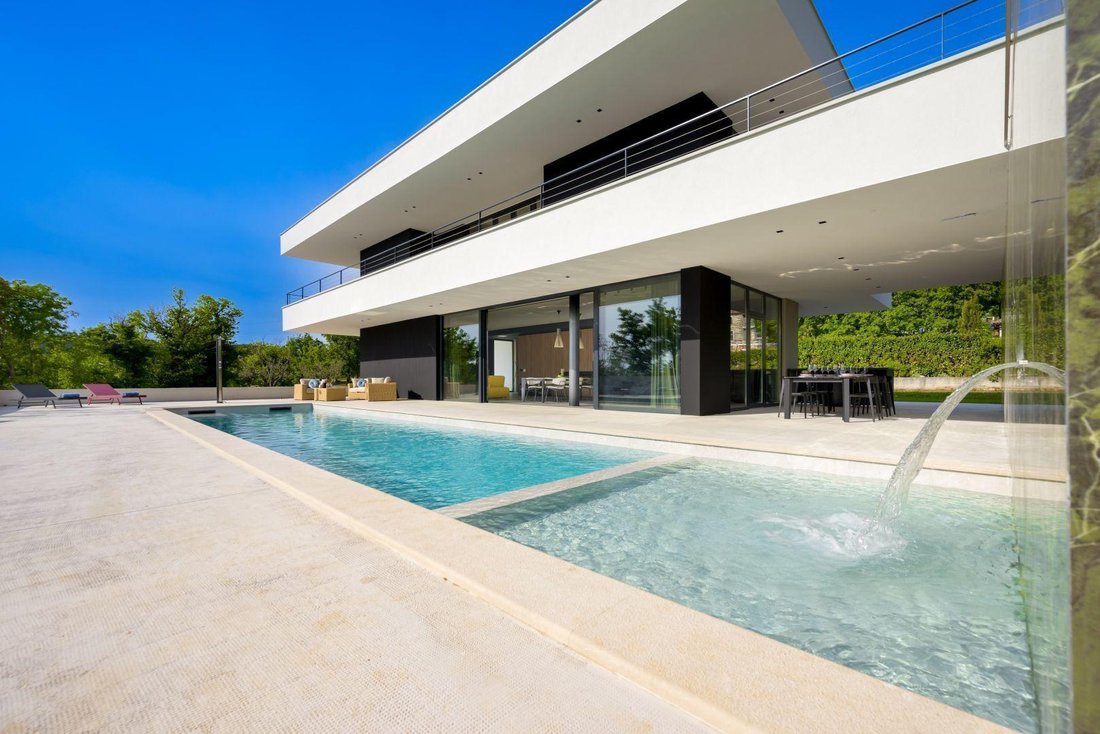 Villa in Groznjan, Istria County, Croatia 2 - 17015568