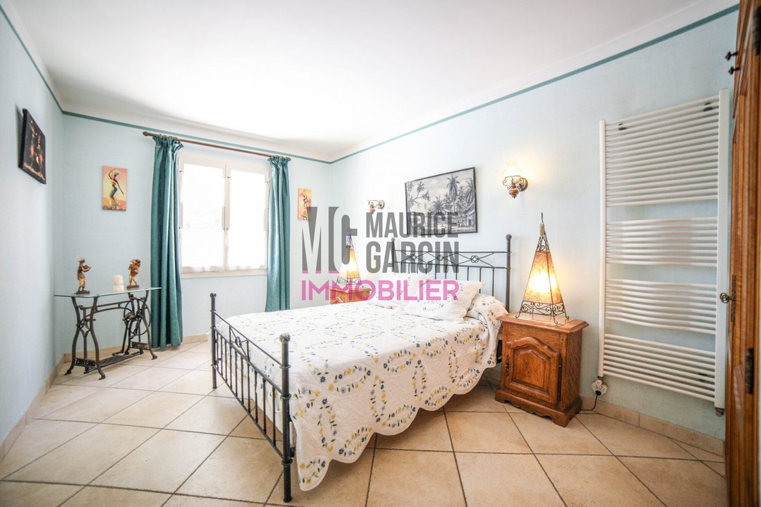 House in Uchaux, Provence-Alpes-Côte d'Azur, France 5 - 17016692