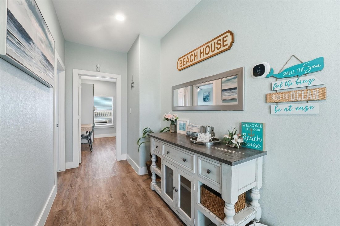 House in Galveston, Texas, United States 4 - 17014322