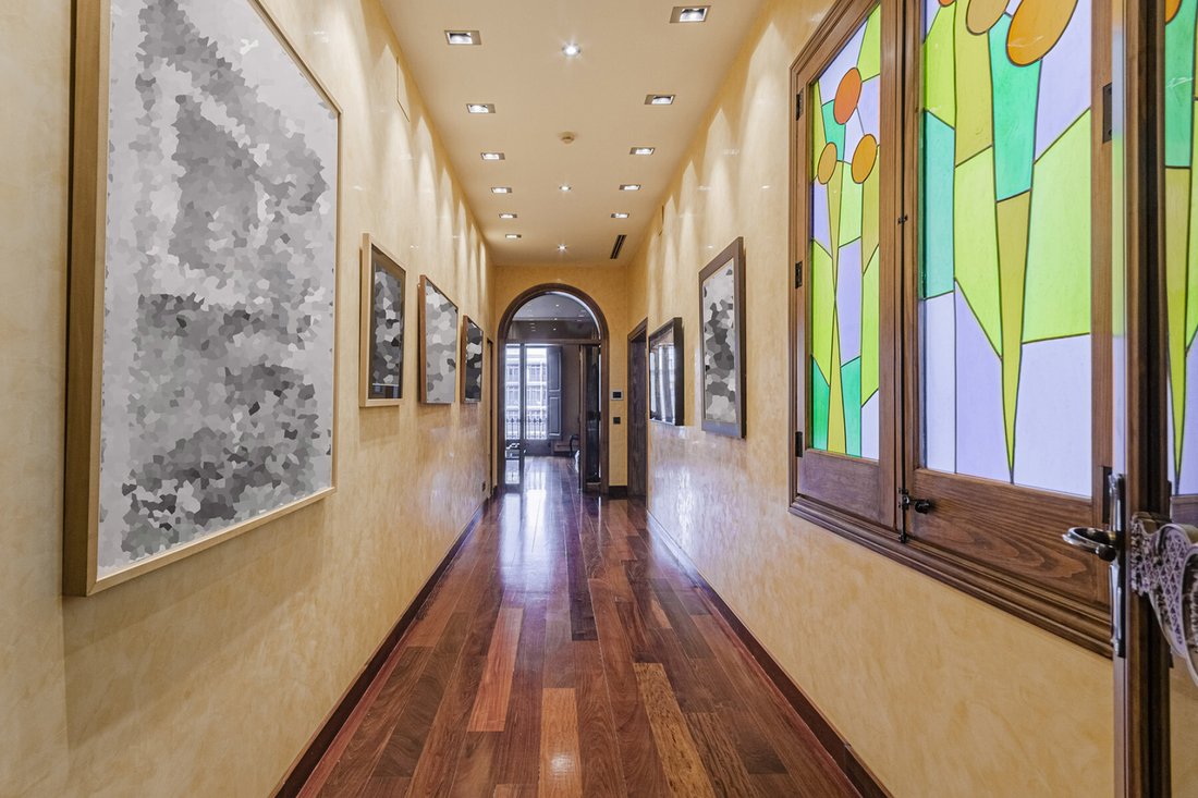 Apartment in Sarrià-Sant Gervasi, Barcelona, Spain 5 - 11810842