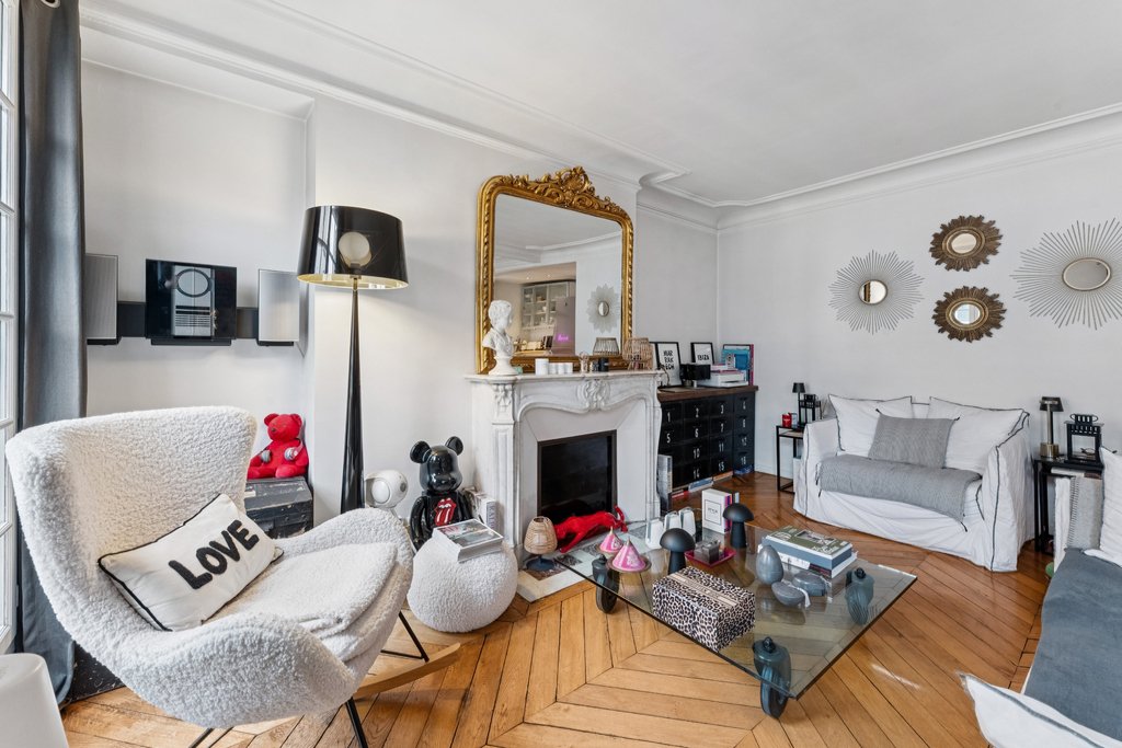 Wohnung in Saint Philippe du Roule, Paris 8e Arrondissement, Paris 2 - 17010385