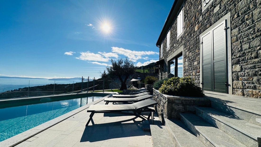 Villa in Grad Opatija, Primorje-Gorski Kotar County, Croatia 4 - 17015665