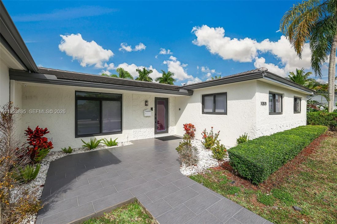 House in Miami, Florida, United States 2 - 17014261