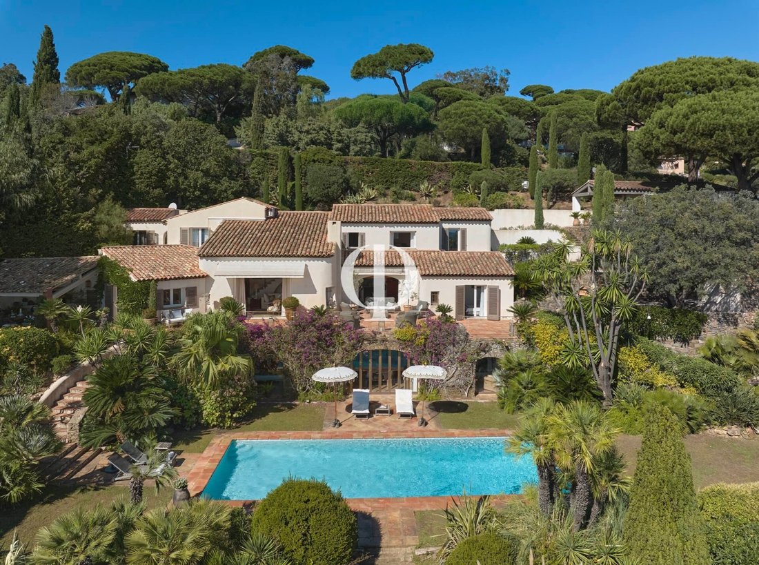 Estate in Nartelle-Noyer-Bellevue-bd des Sardinaux, Sainte-Maxime, France 5 - 17010455