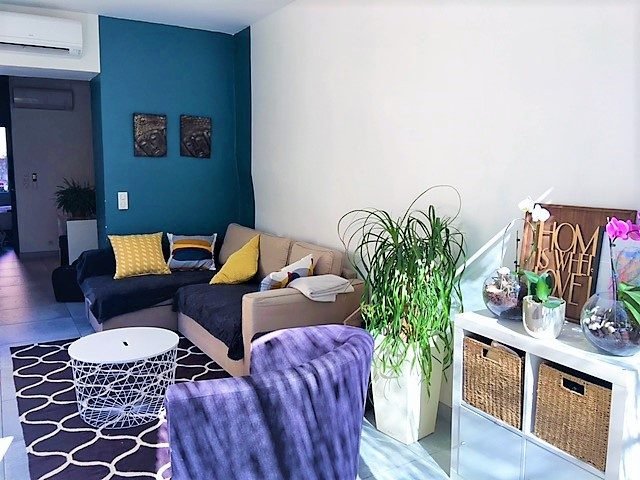 Broussailles, Cannes, France 4 - 17012709