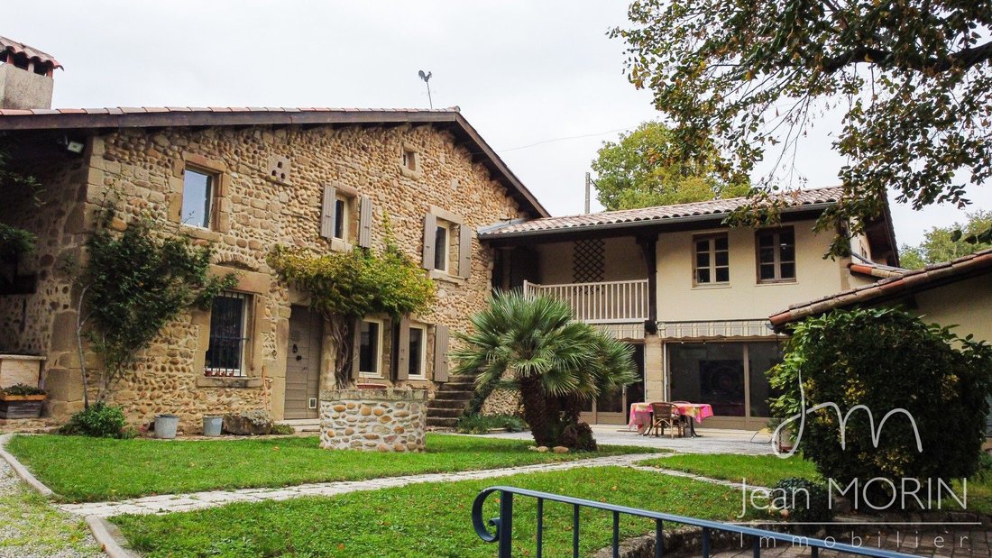 House in Saint-Bardoux, Auvergne-Rhône-Alpes, France 3 - 16812663