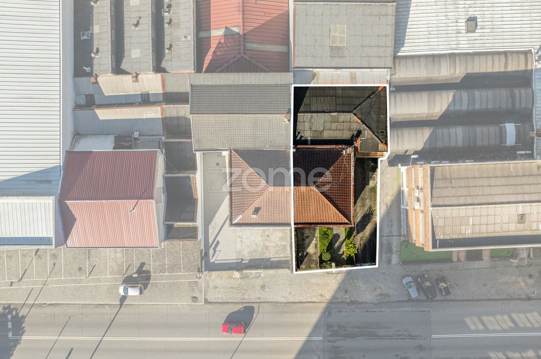 House in Braga (Maximinos, Se e Cividade), Braga, Portugal 5 - 17015748