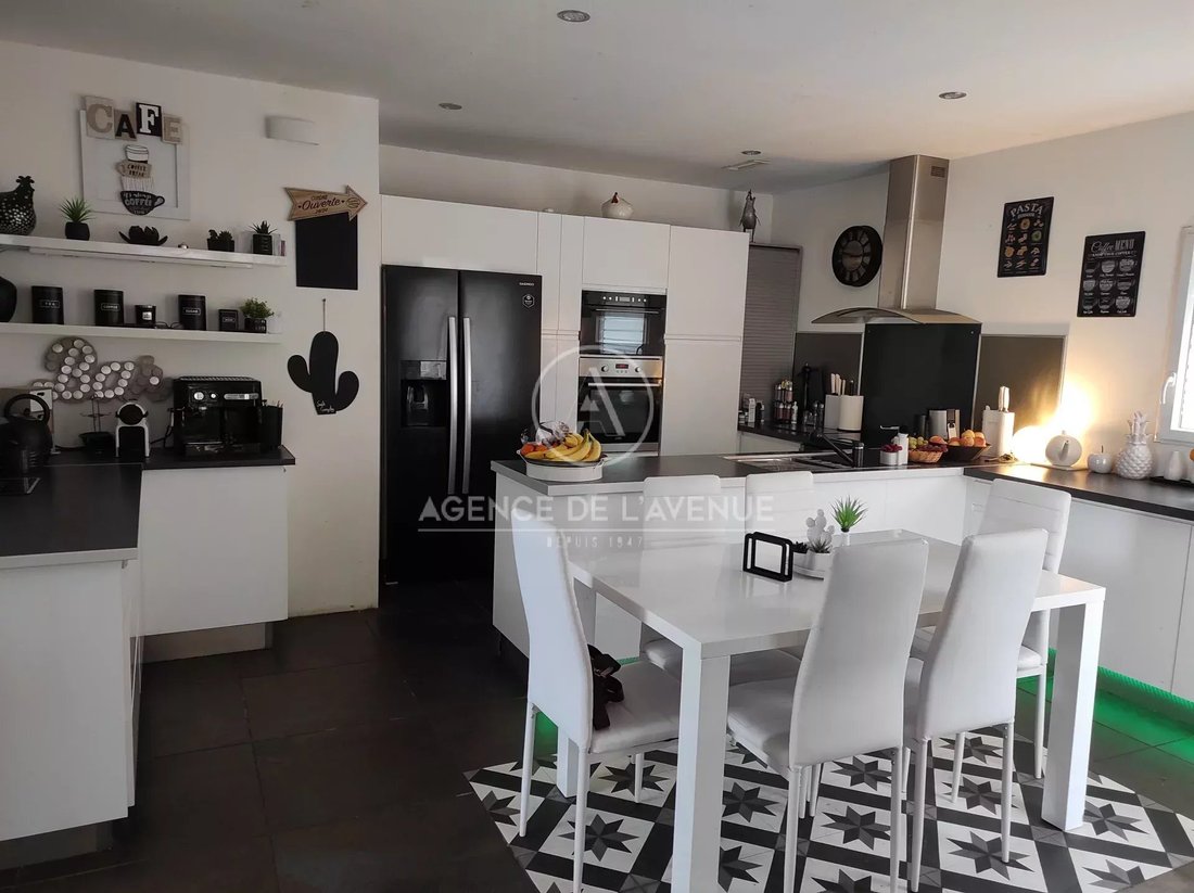 House in Coste Chaude-Mauveou, La Seyne-sur-Mer, France 5 - 17011098