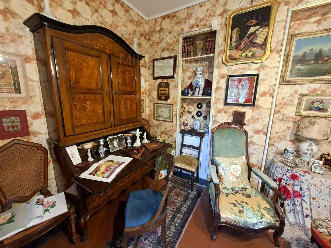 Villa in Stresa, Piedmont, Italy 5 - 17014943