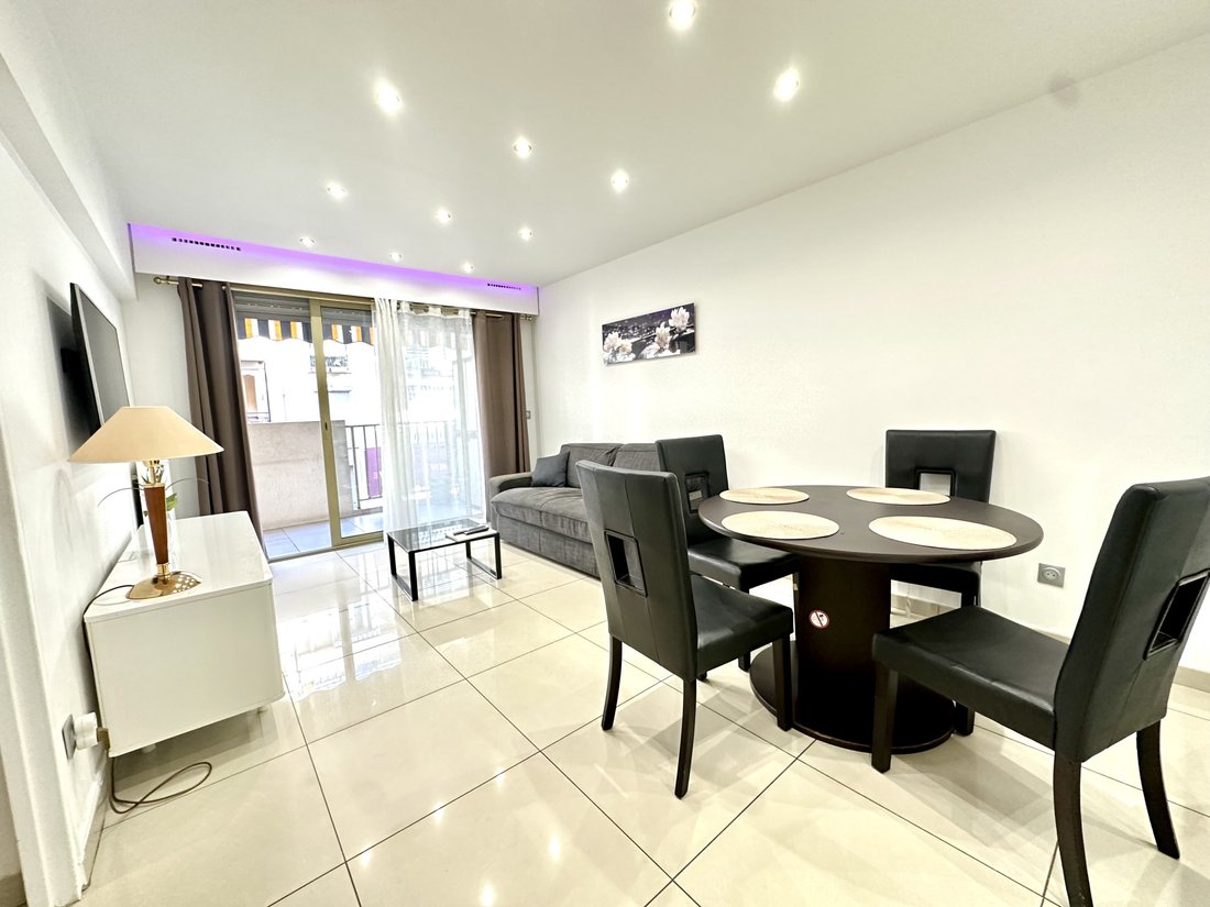 Apartment in Cannes, Provence-Alpes-Côte d'Azur, France 1 - 17013392
