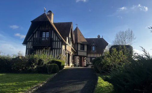 Estate in Cormeilles, Normandy, France 1