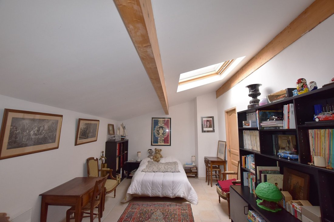 Villa in Tavel, Occitania, France 3 - 17016639