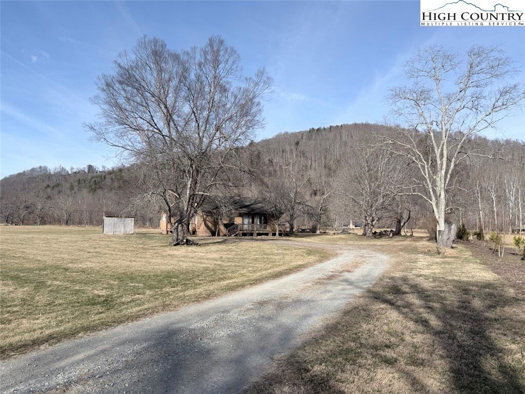 House in Sugar Grove, North Carolina, United States 5 - 17014154