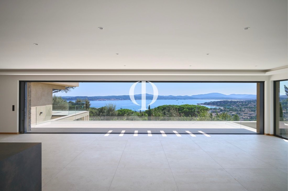House in Nartelle-Noyer-Bellevue-bd des Sardinaux, Sainte-Maxime, France 2 - 17010704