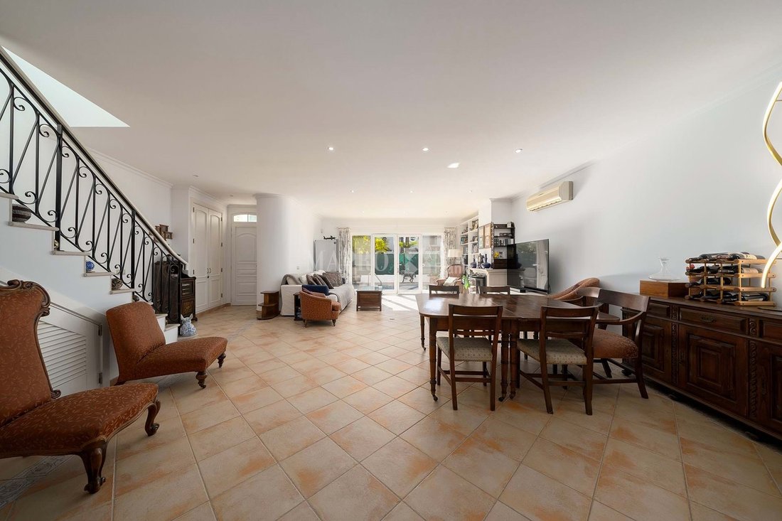 Townhouse in Vale do Lobo, Almancil, Portugal 5 - 17013430