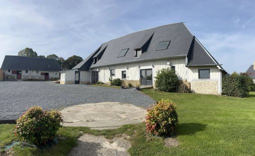 Estate in Cormeilles, Normandy, France 1