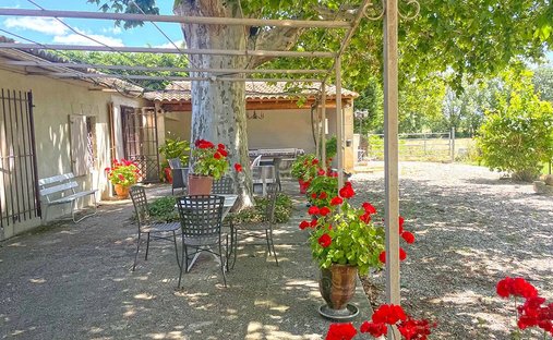 House in Centre Ville, Milhaud, France 1