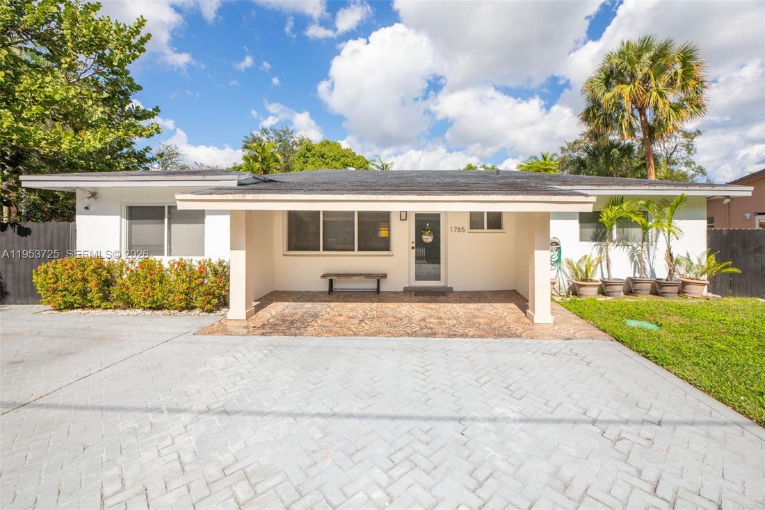 House in North Miami Beach, Florida, United States 3 - 17014251
