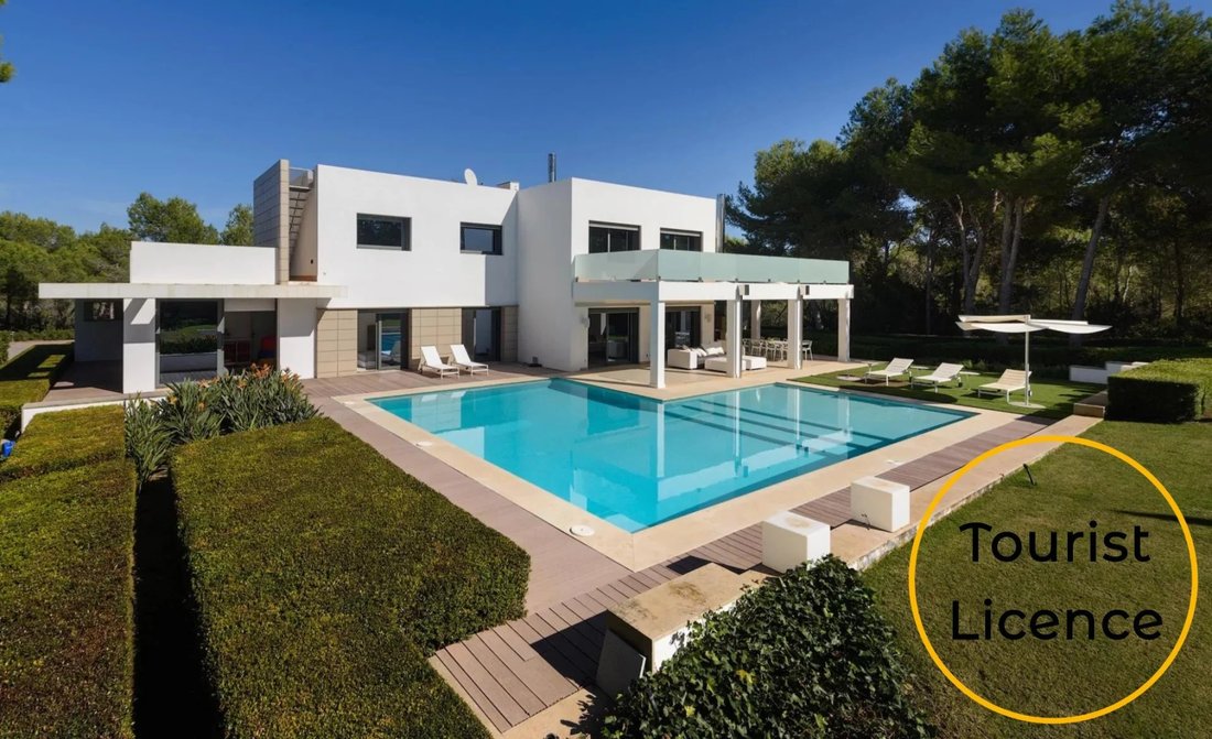 House in Santa Eularia des Riu, Balearic Islands, Spain 1 - 14442845